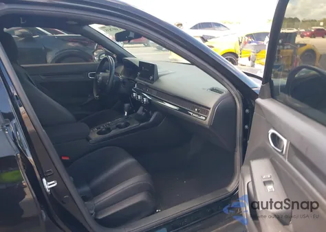 2024 Honda Civic Sport z USA, uszkodzony, nr VIN 2HGFE2F50RH520087